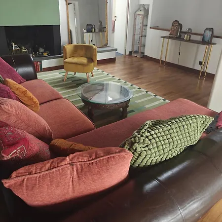 Apartament Palazzo In The Heart Of Parma